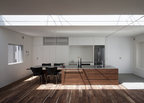 Frame house by UID Architects