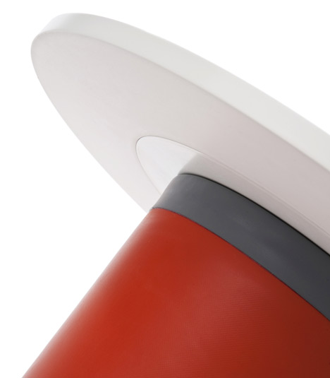 Inflatable furniture by Philipp Beisheim