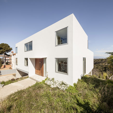 JGC House by MDBA