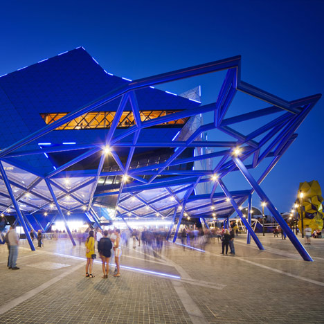 Perth Arena, Australia by ARM Architecture