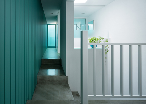 Promenade House by FORM: Kouichi Kimura Arcitects