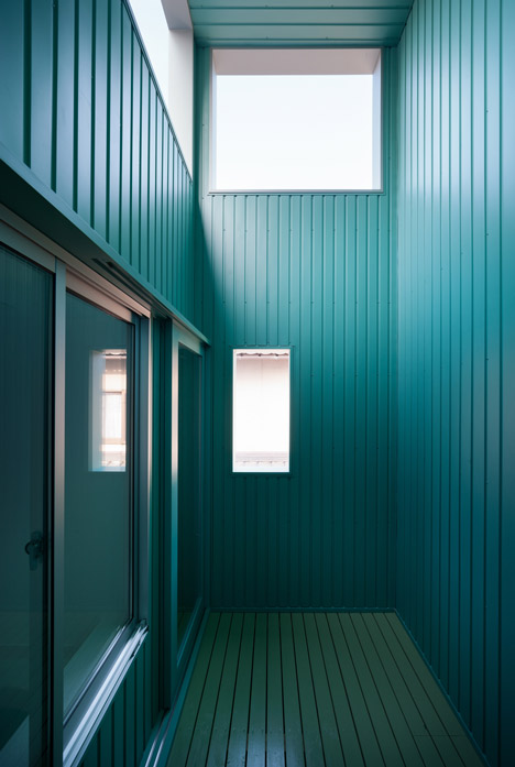 Promenade House by FORM: Kouichi Kimura Arcitects