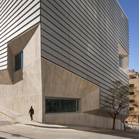 Public Library in Ceuta by Paredes Pedrosa