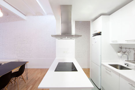 Renovated apartment in Raval, Barcelona by Eva Cotman
