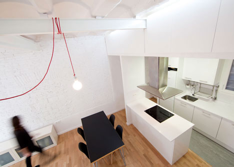 Renovated apartment in Raval, Barcelona by Eva Cotman