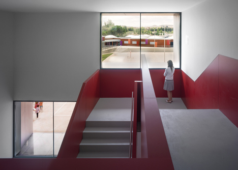 School Complex in Zaragoza by Magén Arquitectos