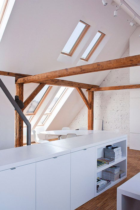Workshop in the Attic by PL_architekci