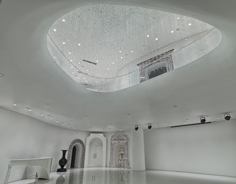 Zhengzhou Clubhouse by Noiz