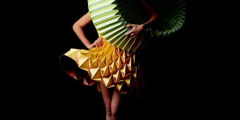 Entfaltung collapsible fashion by Jule Waibel