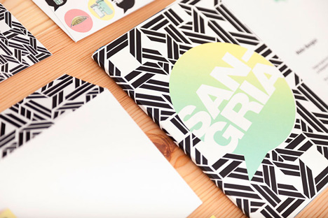2Day Languages by Masquespacio