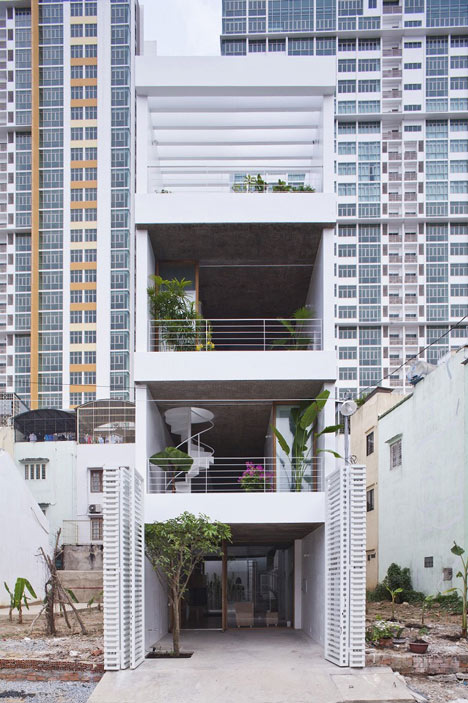 ANH House by Sanuki + Nishizawa