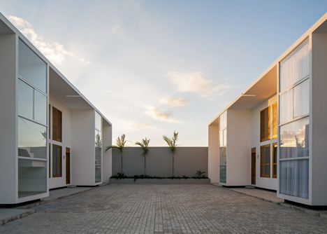 AV Houses by Corsi Hirano Arquitetos