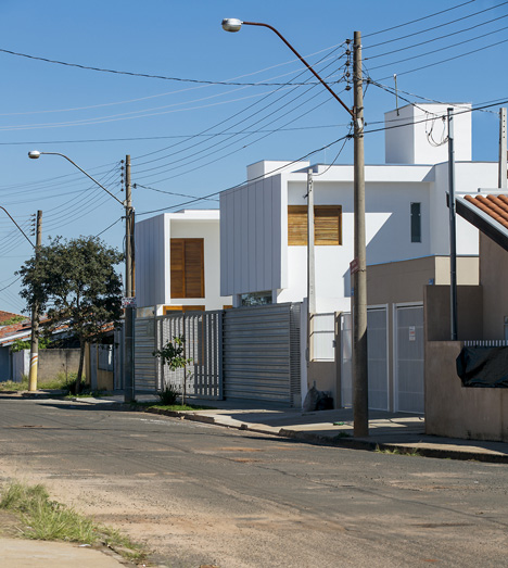 AV Houses by Corsi Hirano Arquitetos
