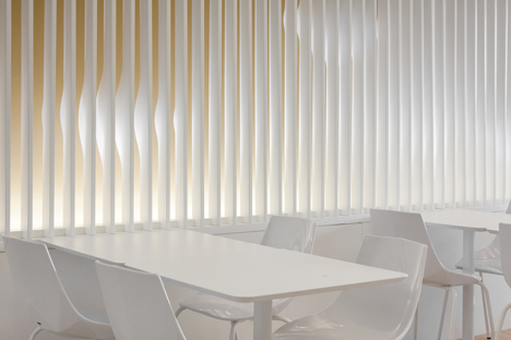 dezeen_Bakery in Porto by Paulo Merlini_10