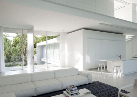 House Between Two Yards by Pitsou Kedem
