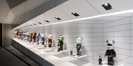 Bear Garage by Onion