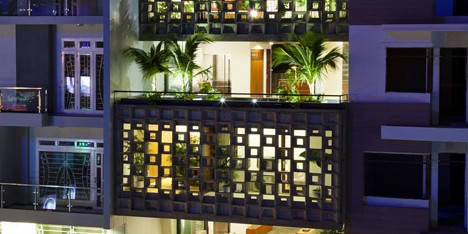 Binh Thanh House by Vo Trong Nghia and Sanuki + Nishizawa