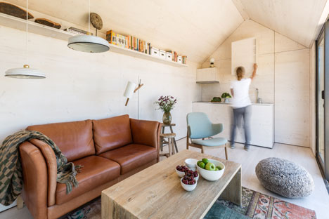 Casa Transportable ÁPH80 by Ábaton