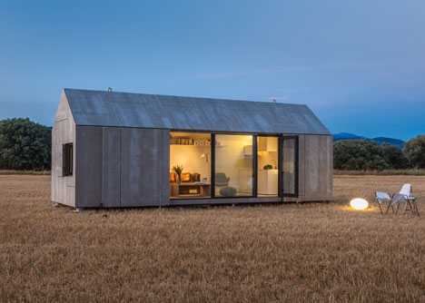 Casa Transportable ÁPH80 by Ábaton