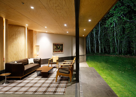 Cloudy Bay Shack by Paul Rolfe Architects and Tonkin Zulaikha Greer Architects