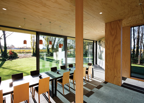 Cloudy Bay Shack by Paul Rolfe Architects and Tonkin Zulaikha Greer Architects