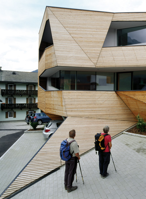 Cube House by Plasma Studio