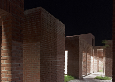 Friendship Centre by Kashef Mahboob Chowdhury/URBANA