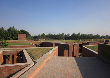 Friendship Centre by Kashef Mahboob Chowdhury/URBANA