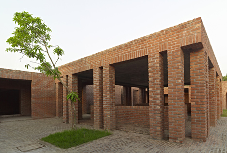 Friendship Centre by Kashef Mahboob Chowdhury/URBANA