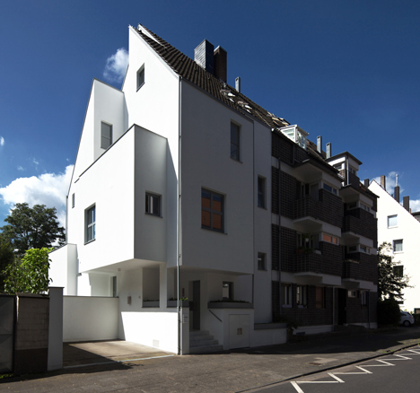 Haus KLR by Archequipe
