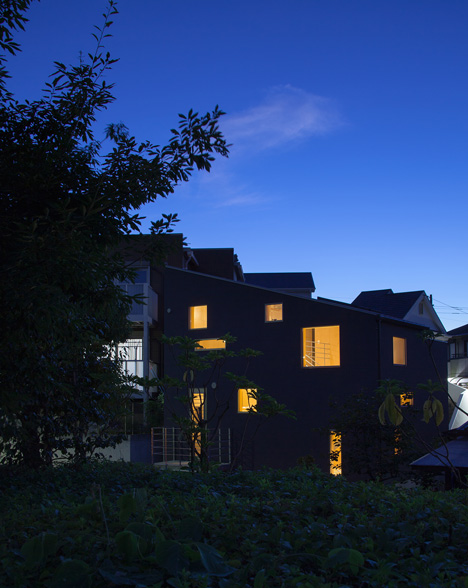 House in Nanakuma by MOVEDESIGN
