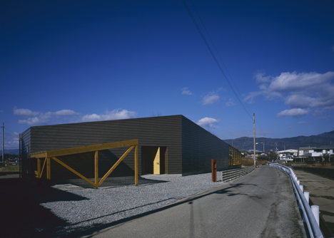 House in Yamakawa by Horibe Associates
