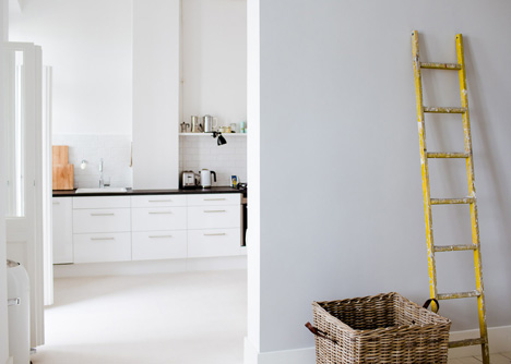 Prenzlauerberg apartment by Sophie von Bulow