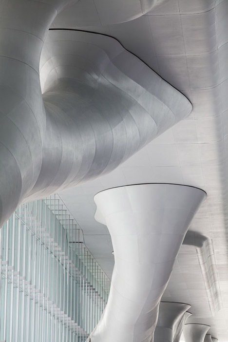 Qatar National Convention Centre by Arata Isozaki