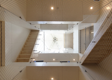 Renovation of Piet Bloms' Supercube by Personal Architecture
