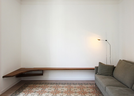 Renovation of an apartment in Barcelona by Laura Bonell Mas