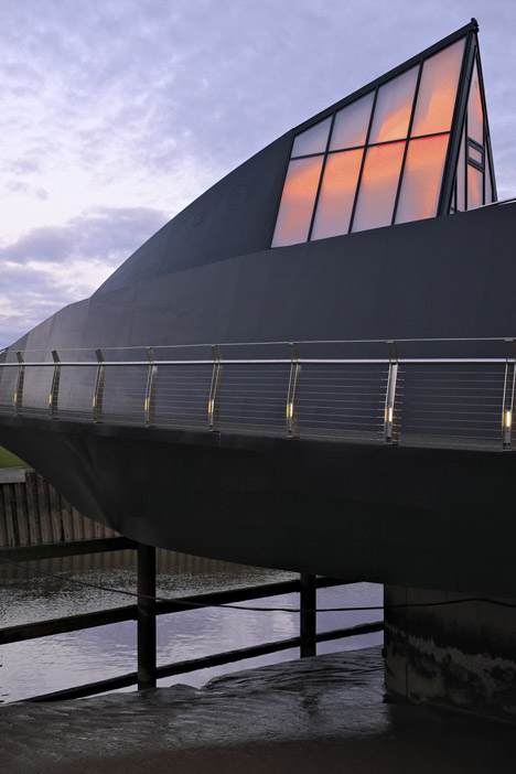 Scale Lane Bridge by McDowell+Benedetti