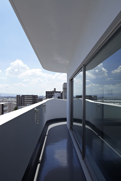 Step Tower by EASTERN Design Office