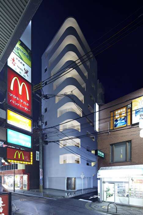 Step Tower by EASTERN Design Office
