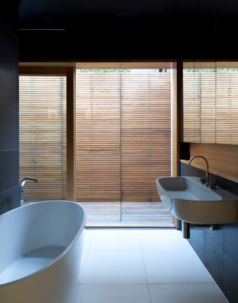 Sydney House by Fearns Studio