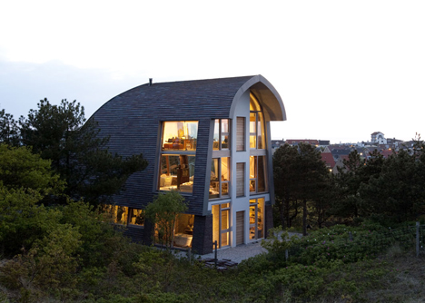 The Dune House by Min2