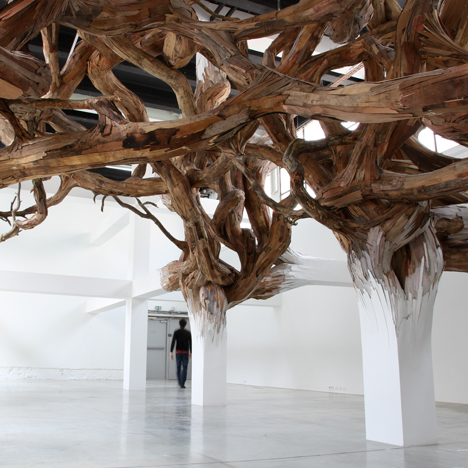 Baitogogo by Henrique Oliveira at Palais de Tokyo