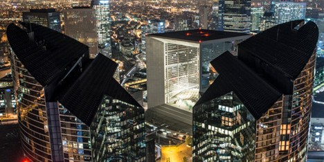 Abseiling architectural photography by Carlos Ayesta