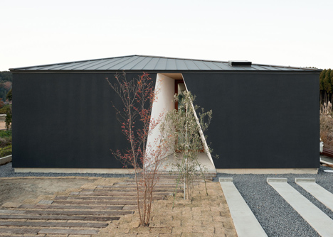 Kiritoshi House by Sugawaradaisuke