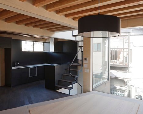 Alley House by Apollo Architects & Associates