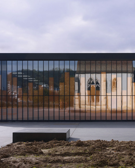 Gymnasium and Town Hall esplanade by LAN Architecture