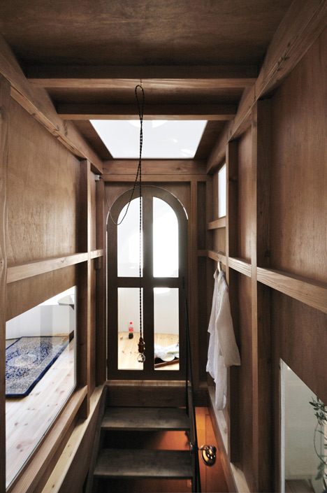 House in Chiharada by Studio Velocity