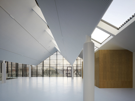 Kaap Skil Maritime and Beachcombers Museum by Mecanoo