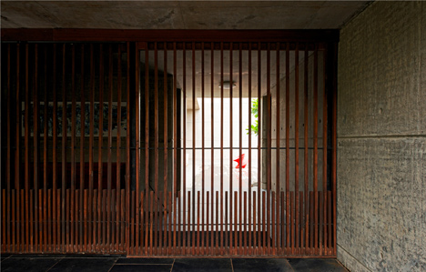 Khopoli House by Spasm Design Architects