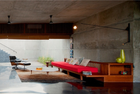 Khopoli House by Spasm Design Architects